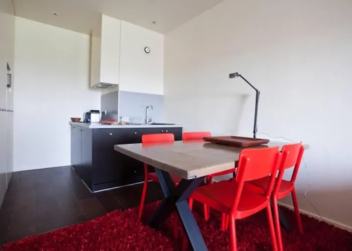 Center Appartment, & Golf Walking Tour Apartment